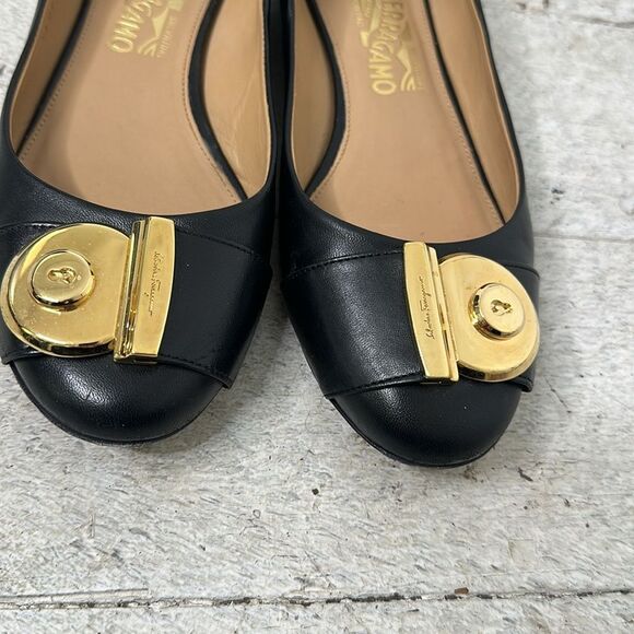 Sold - Picture 2 of 7